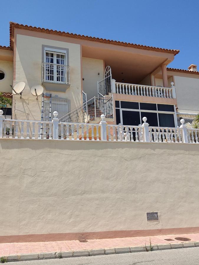 Confortable Apartamento Con Vistas Al Mar Torrevieja Exterior foto